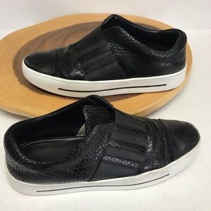 House of Prey Lace-free Leather Sneakers